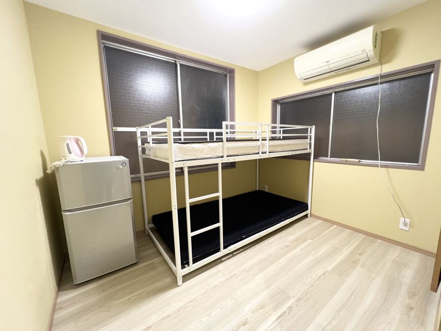 Room 302